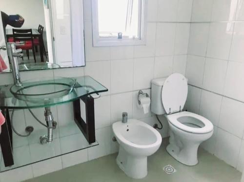 Ένα μπάνιο στο Apartamento en Luna Azul 2