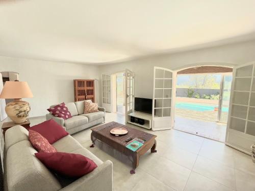 VILLA RAPHAEL - Charming Villa - Pool, Panoramic SeaView, AC, WIFI