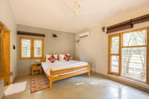 Bandhavgarh Meadows – Photos 5