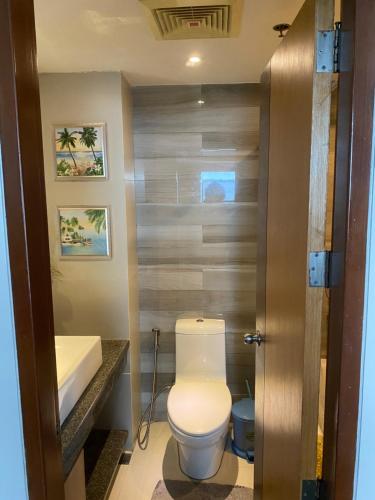 Gambar di galeri bagi Studio Deluxe @ Sta.Lucia East Grand Mall - Hotel & Residences di Manila