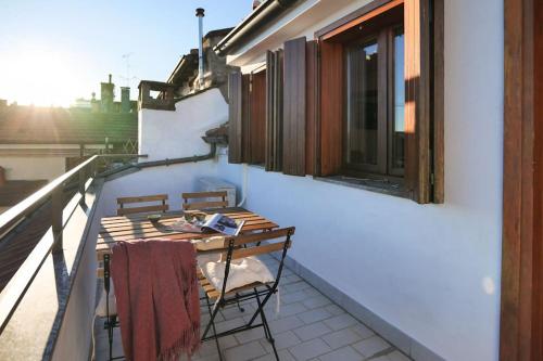 Contempora - Apartment with Terrace in Porta Venezia