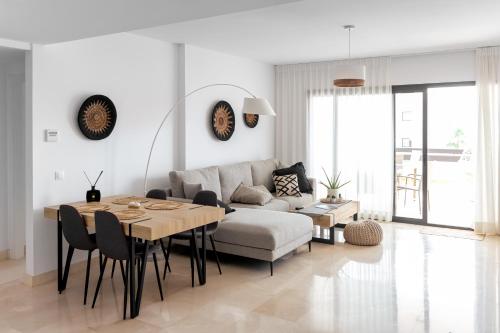 Lotus Doña Julia Apartment