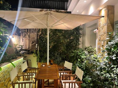 Restoran atau tempat lain untuk makan di Eleonora's Hidden Gem