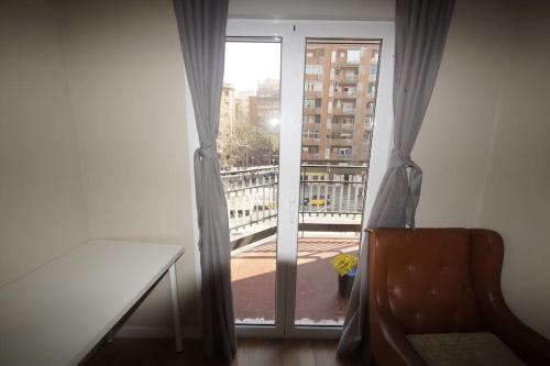 MERIDIANA CLOT 4 bedrooms 2 bathrooms