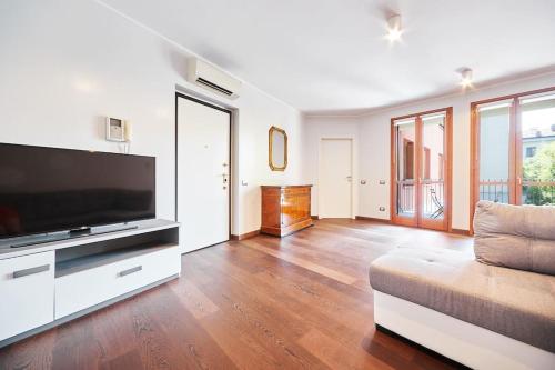 Large apartment Navigli
