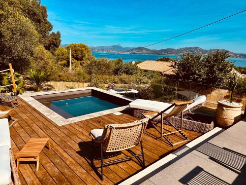 VILLA VUE MER sur la presqu'ile de GIENS