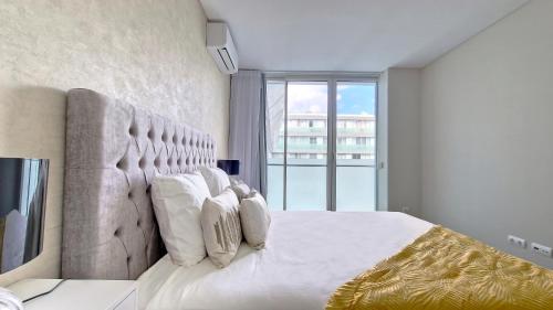 Upscale 1 - City Heart by LovelyStay
