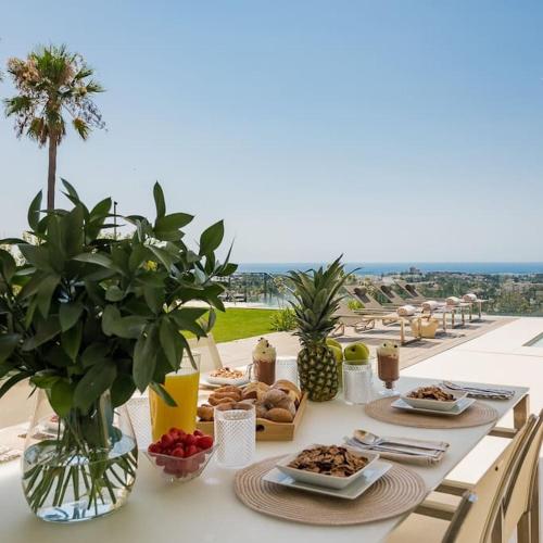 Villa Anamaya 1 - Elegant 5-Bedroom Villa in Marbella