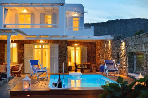Villa Princess 1 4Bed with Pool Panormos Beach