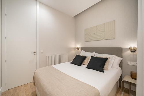 LaLatina IV calle Conde de Romanones 4BR 4BH