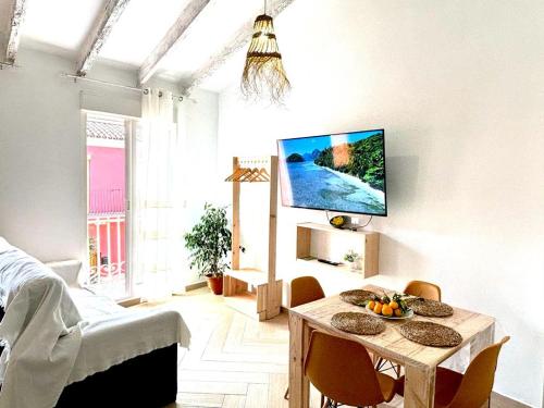 TV a/nebo společenská místnost v ubytování Loft C El Ramellet