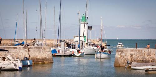 Gallery image of Camping Les Peupliers in La Flotte