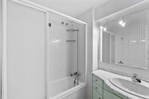 Apartamento Gemelos 15 9 by Gestaltur
