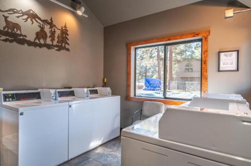 Fotografie z fotogalerie ubytování Powder Village Unit D8 v destinaci Sunriver