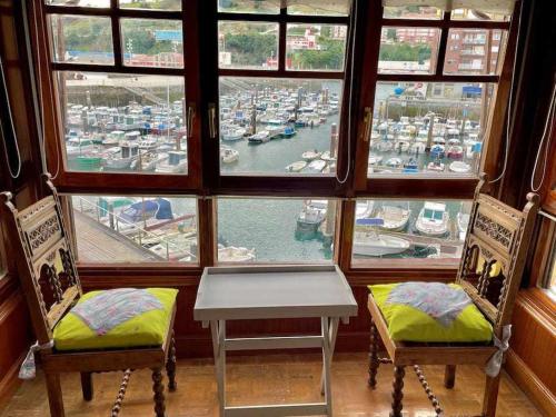 Utsa Eski -Piso con encanto en 1ª linea de puerto.