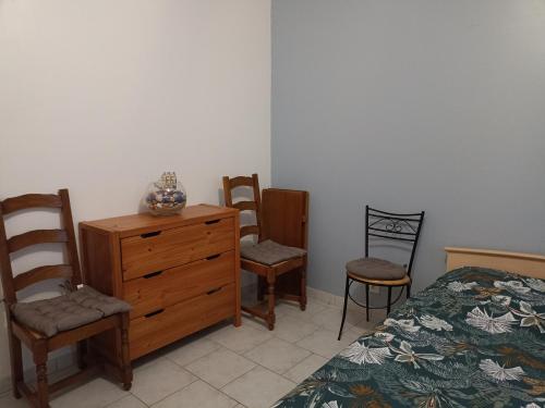 Photo de la galerie de l'établissement chambre chez l'habitant proche circuit 24 h, à Saint-Biez-en-Belin