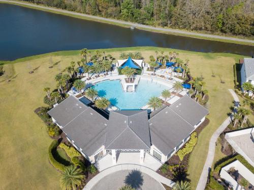 5Br 5Bath Pvt Home BBQ Pool 15min Disney 3056ft photo 42