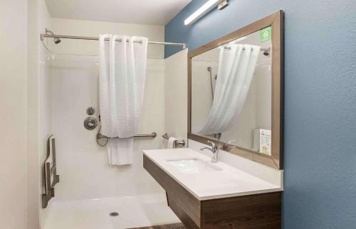 Ванная комната в Extended Stay America Suites - Philadelphia - Plymouth Meeting - West