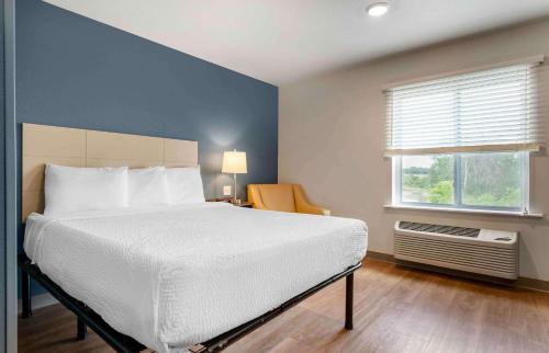Letto o letti in una camera di Extended Stay America Suites - St Paul - Woodbury