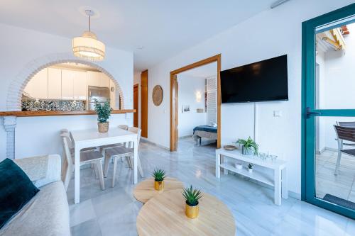 797 HOLIDAY RENTALS - Apartamento en Pueblo del Parque photo 14