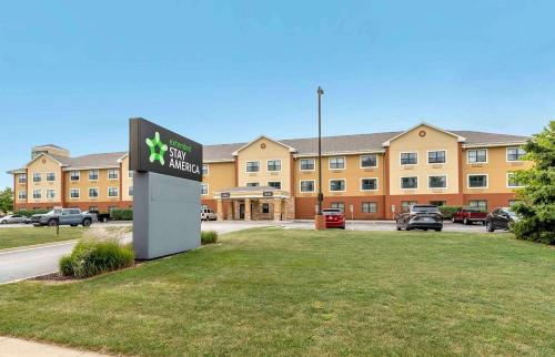 a hospital sign in front of a building at Extended Stay America Suites - Bloomington - Normal in Bloomington