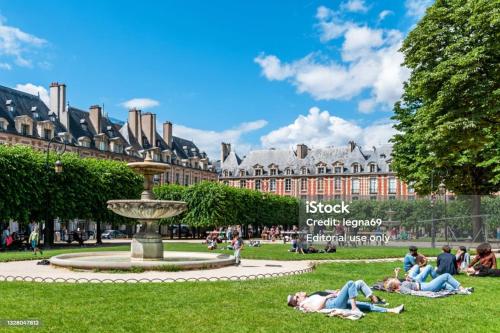 Au Centre historique de Paris (Marais)