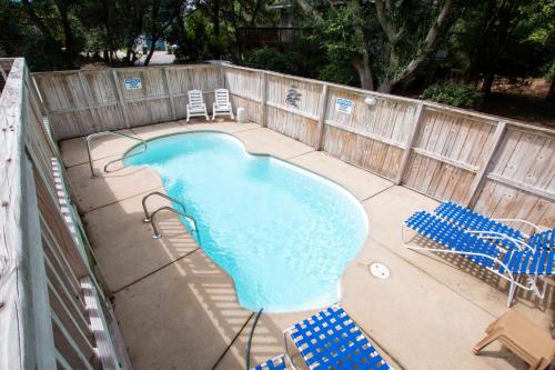 カローラにあるOS2I, The Beach Box- Oceanside, Private Pool, Hot Tub, Ping Pong Tableのギャラリーの写真