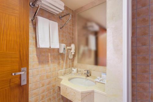 Bagno di Villa Side Hotel