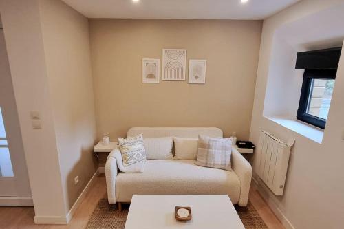 Photo de la galerie de l'établissement NUIT CALME, à Montigny-en-Gohelle