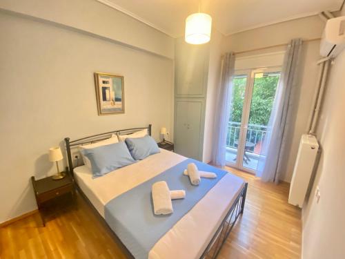 Olive tree Deluxe Apt 70m from Athens Metro