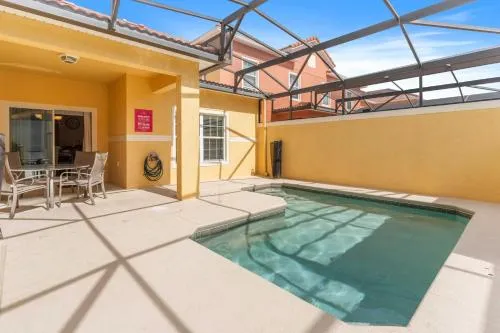 8960 Cat Palm Road photo 1