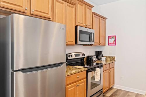 8960 Cat Palm Road photo 14