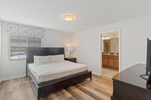 8960 Cat Palm Road photo 18