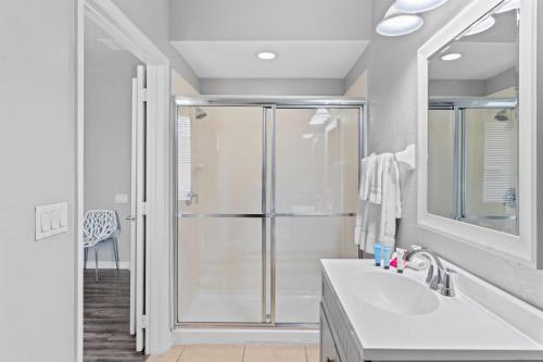 Ένα μπάνιο στο 5038 Tideview Circle 20