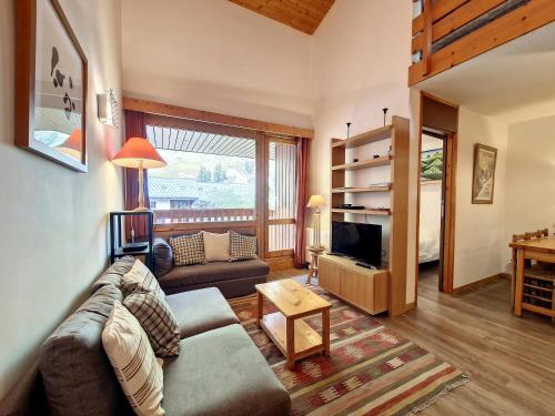Zona d'estar a Appartement Val-d'Isère, 3 pièces, 6 personnes - FR-1-518-147