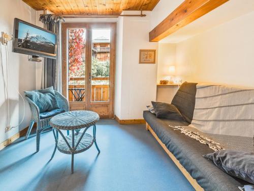 Appartement 2 pièces avec coin montagne, balcon, piscine estivale, à 300m des pistes à Serre Chevalier - FR-1-762-7