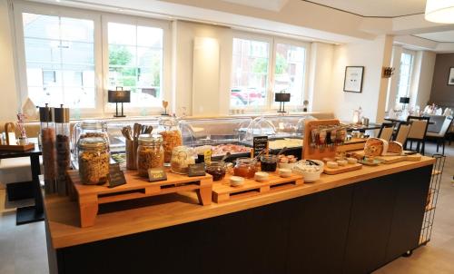 Jídlo v hotelu nebo okolí