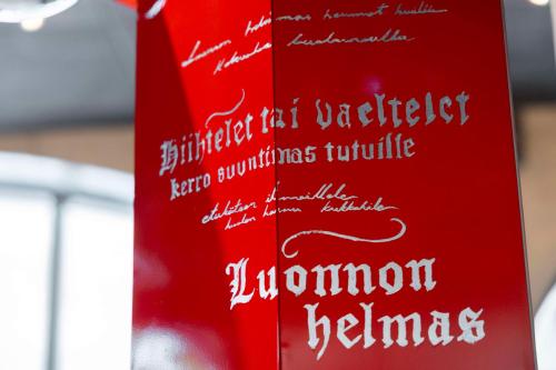 Certifikát, hodnocení, plakát nebo jiný dokument vystavený v ubytování Radisson RED Helsinki