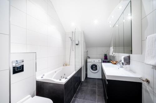 Koupelna v ubytování Enter Tromsø - Exclusive 4 Bedroom Villa