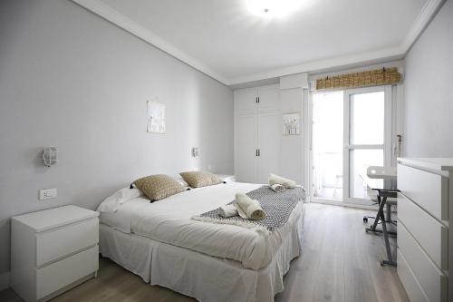 Precioso Piso Céntrico Con Aparcamiento Gratuito