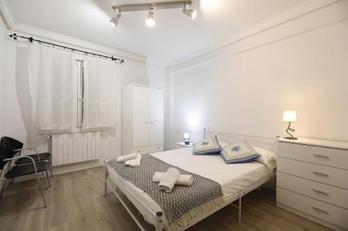 Precioso Piso Céntrico Con Aparcamiento Gratuito