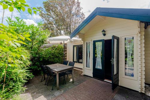 Chalet Zandvoort - Free Parking