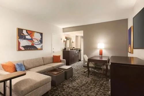 Embassy Suites by Hilton Orlando Lake Buena Vista South photo 4