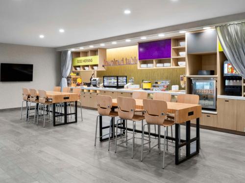 Home2 Suites by Hilton Orlando South Davenport photo 26