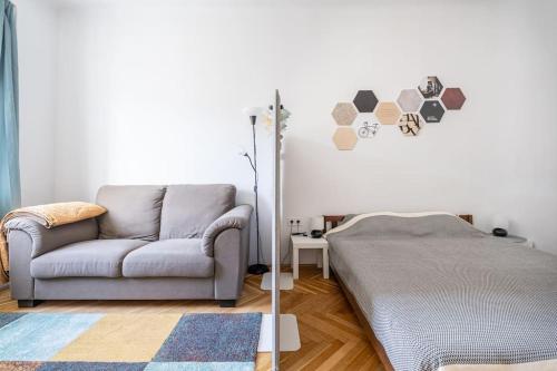 Classy Couture Apartment 1086 Budapest, 38 Lujza utca kép - 3