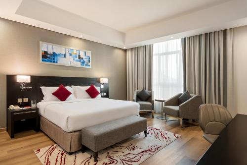 Ramada by Wyndham Dubai Barsha Heights Image