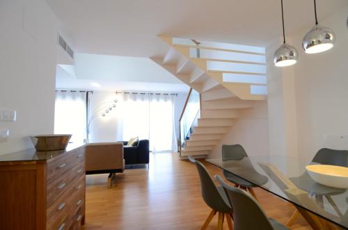 ESGLESIA 7 - Apartamento duplex