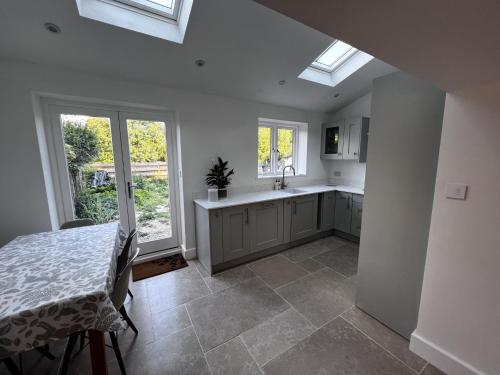 Seven Abbey Lane – Photos 2