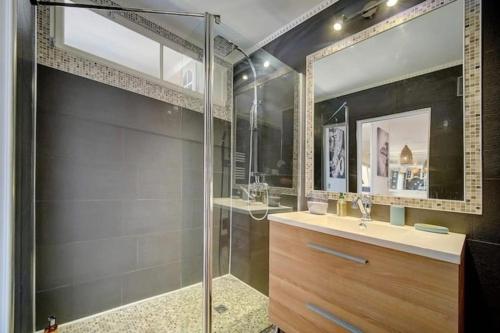 Beautiful 28m2 studio with balcony