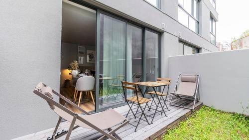 RUAH Apartments by LovelyStay